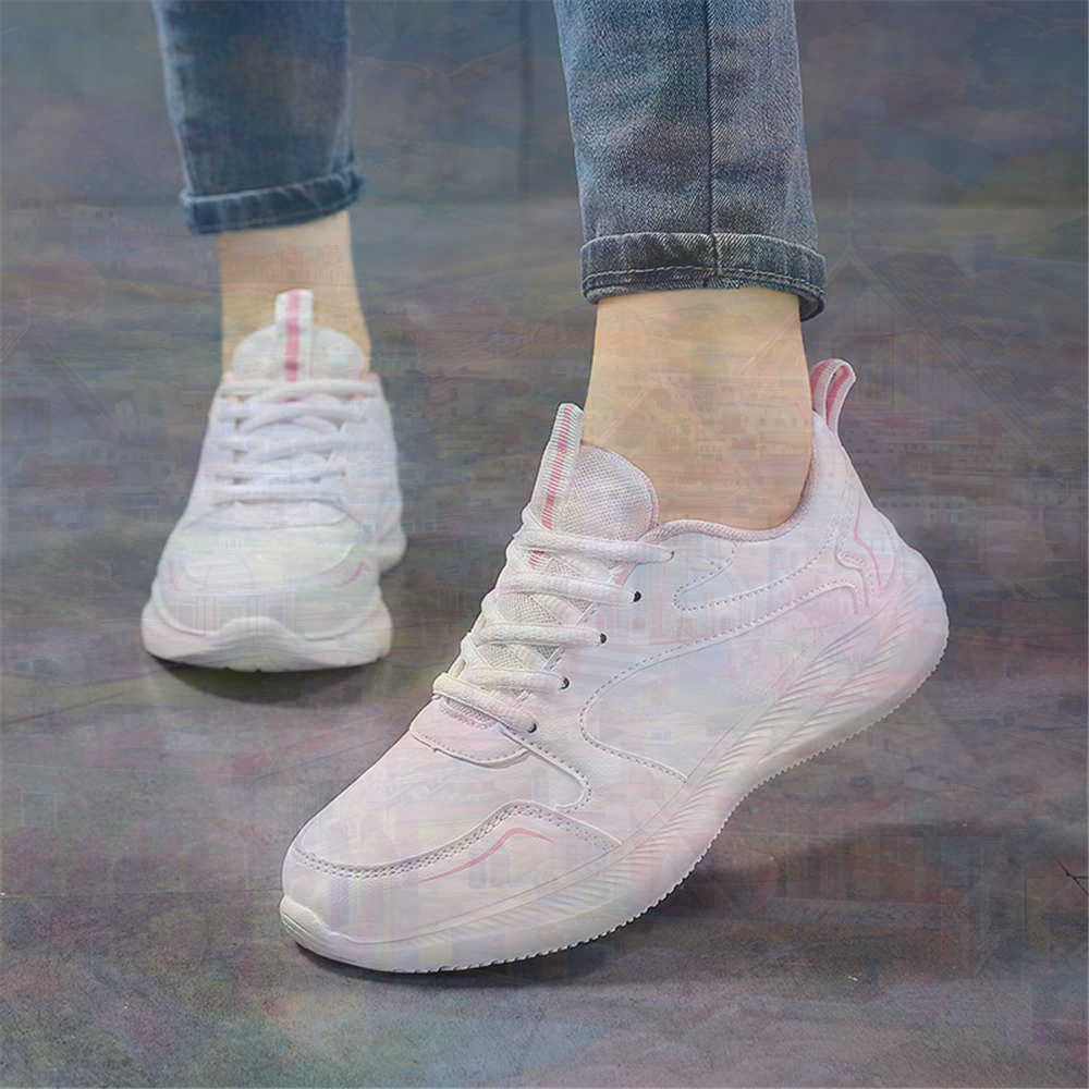 Tech Accessories Gift Ideas - Size 44 Low Retro Shoes Man