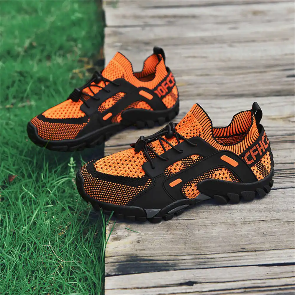 Tech Accessories Gift Ideas - Size 43 Size 40 Men's Shoes
