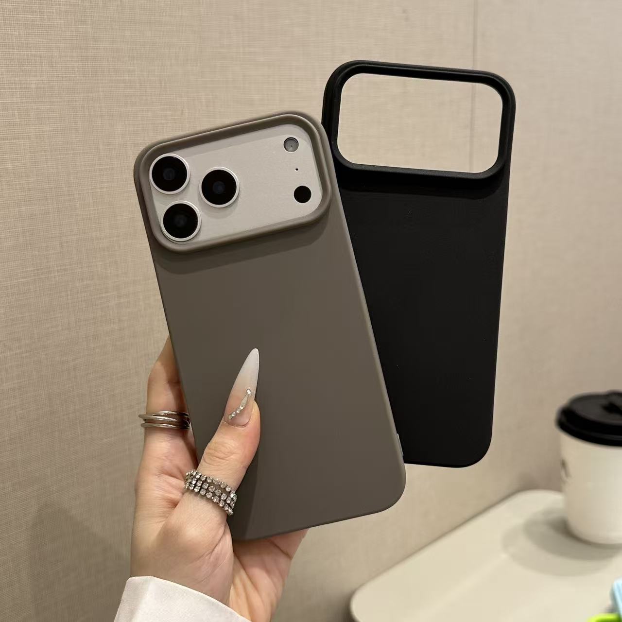 Matte Silicone Case For iPhone - đánh giá và giá Tech Accessories Apple