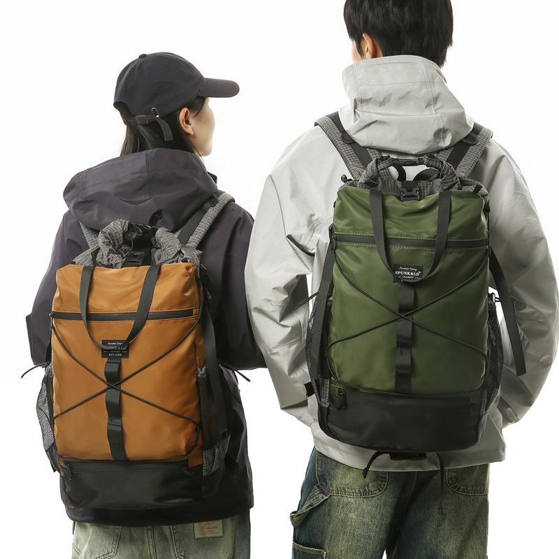 Techwear Style Dual-Use Backpa - đánh giá và giá Tech Accessories Bag