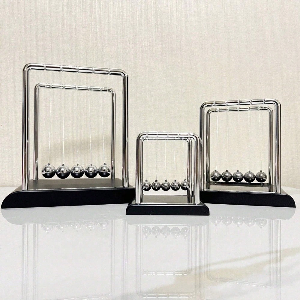 Black Metal Newton's Cradle Ba - đánh giá và giá Tech Accessories To Gift