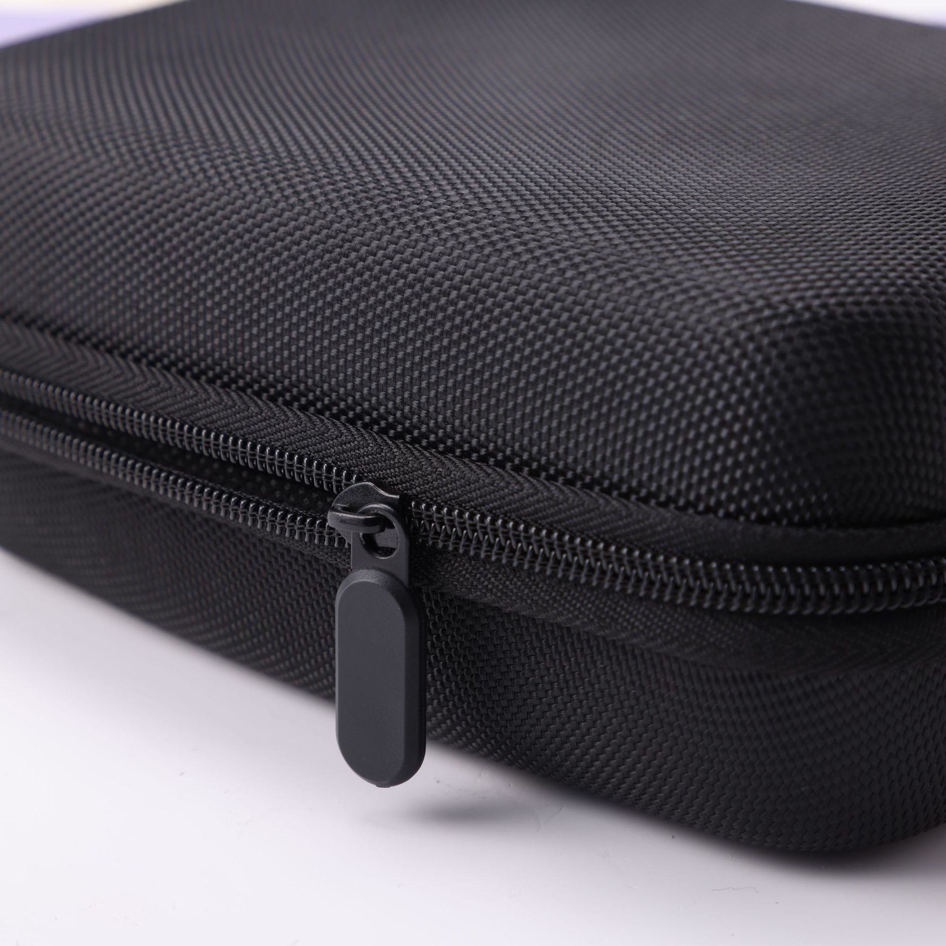 Earphone Data Storage Bag Oval - đánh giá và giá Tech Accessories Bag