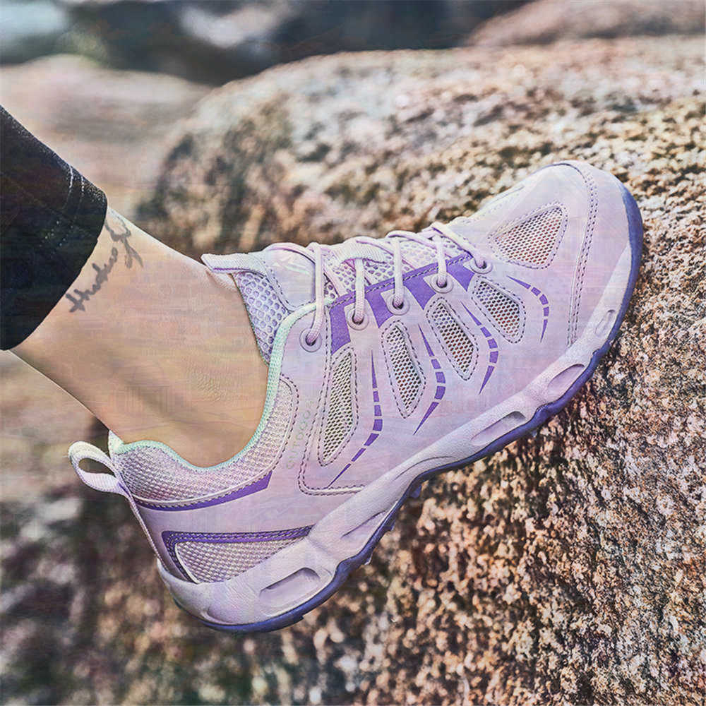 Sumer Round Tip Silver Sneaker - đánh giá và giá Tech Accessories Gift Ideas